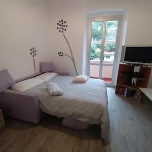 Viola Appartamento Pietra Ligure