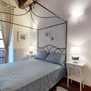 fashion-district-apartment-milan-20121.italymilanhotels.net/