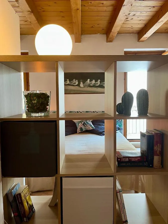 Bright, Cozy Apartment In The Heart Of Verona