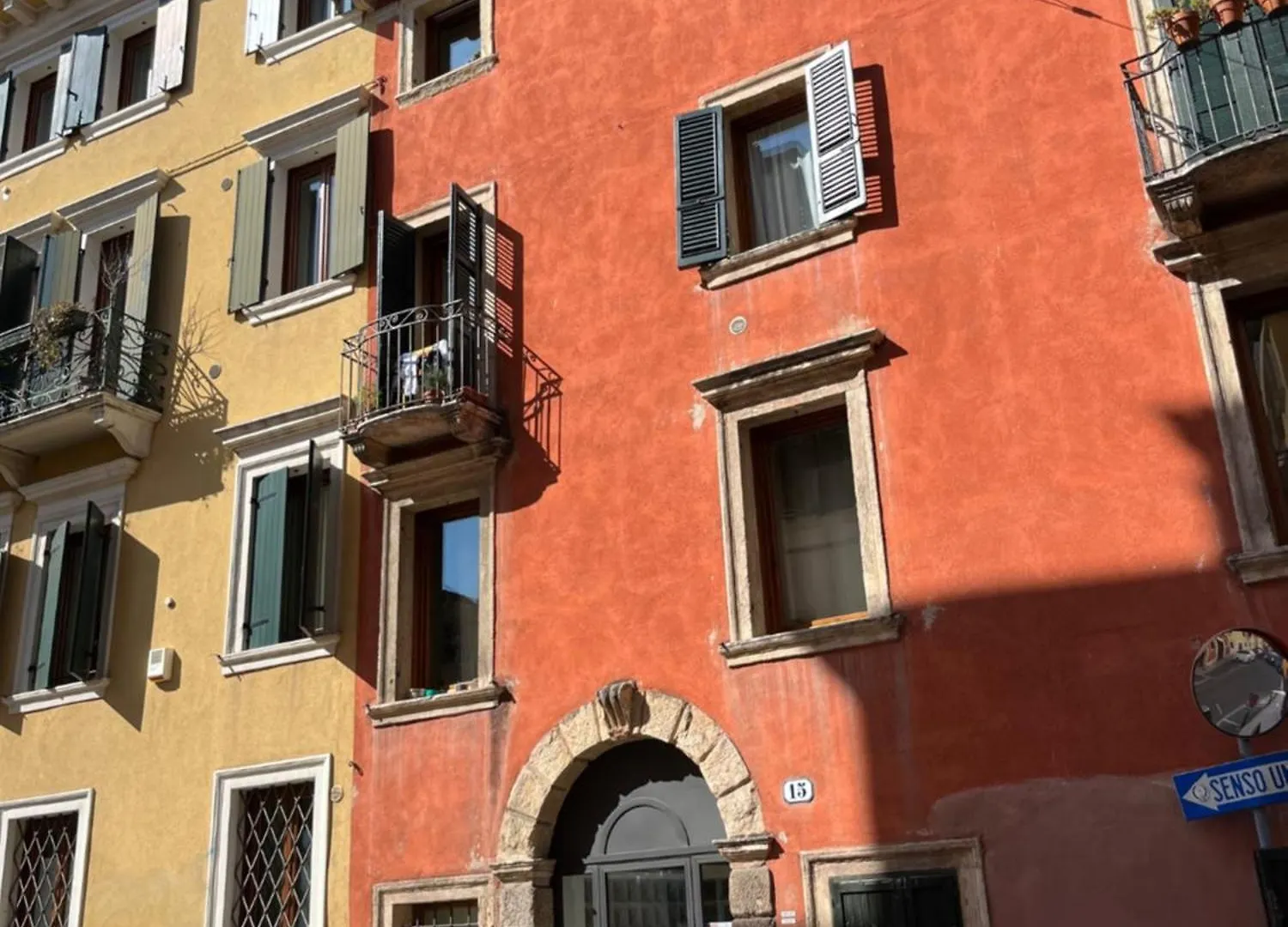 Bright, Cozy Apartment In The Heart Of Verona