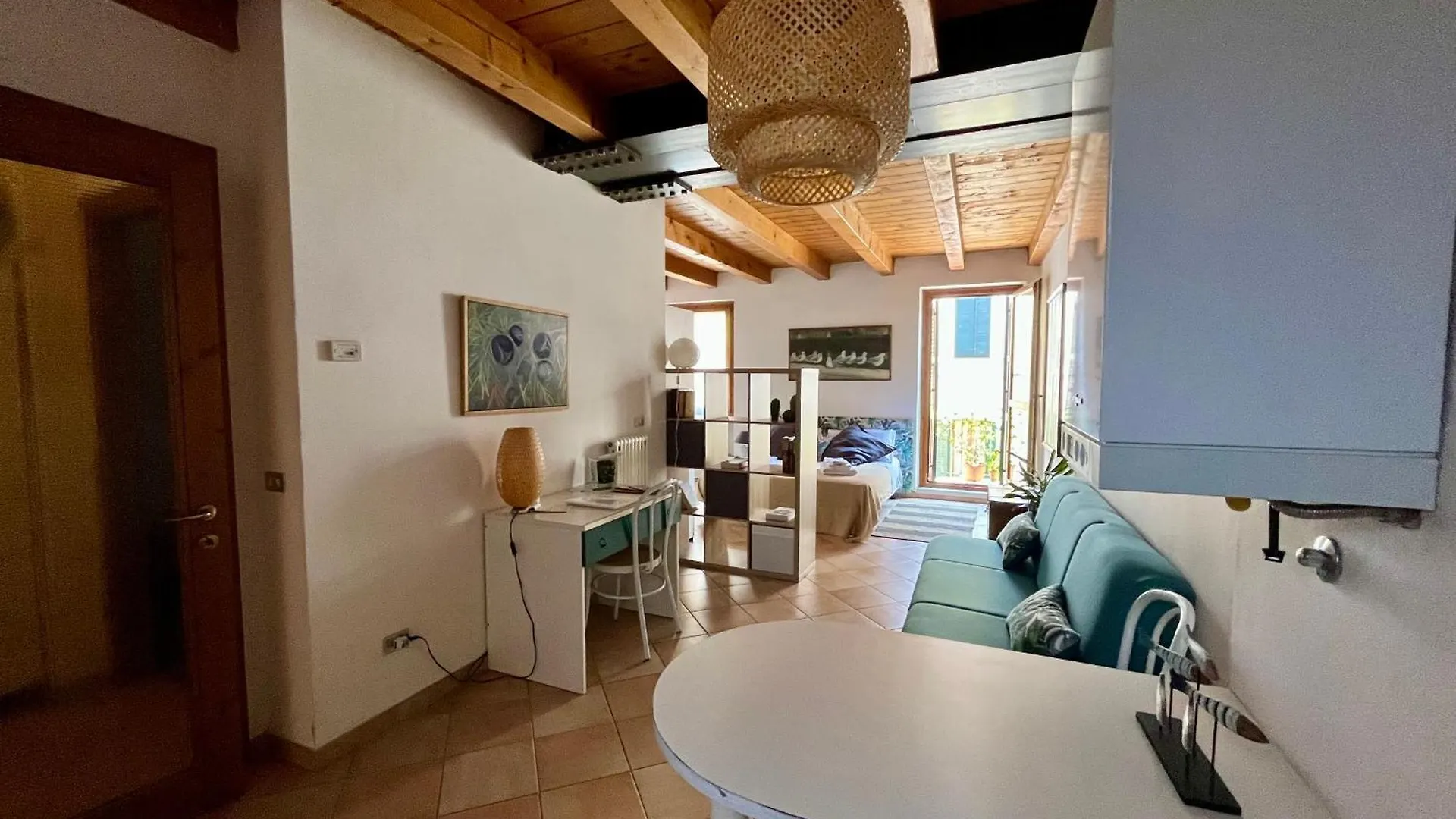 Bright, Cozy Apartment In The Heart Of Verona